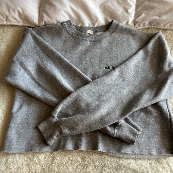 Cropped Grey Brandy Melville Crewneck - Picture 3 of 5